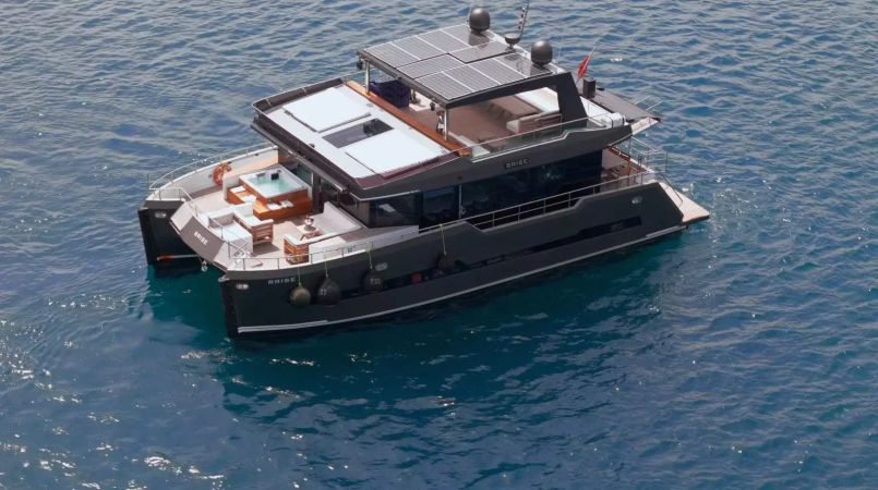 Custom Built 82 | Brise