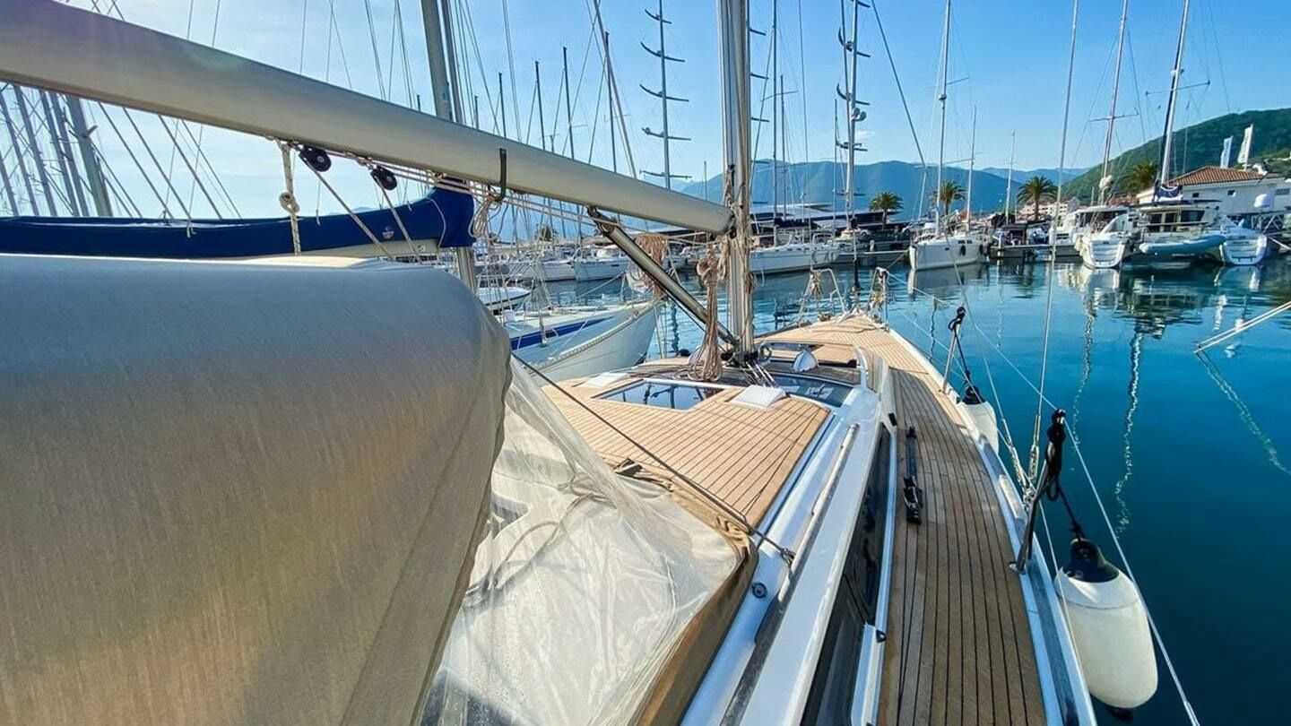 Dufour 360 | Romango