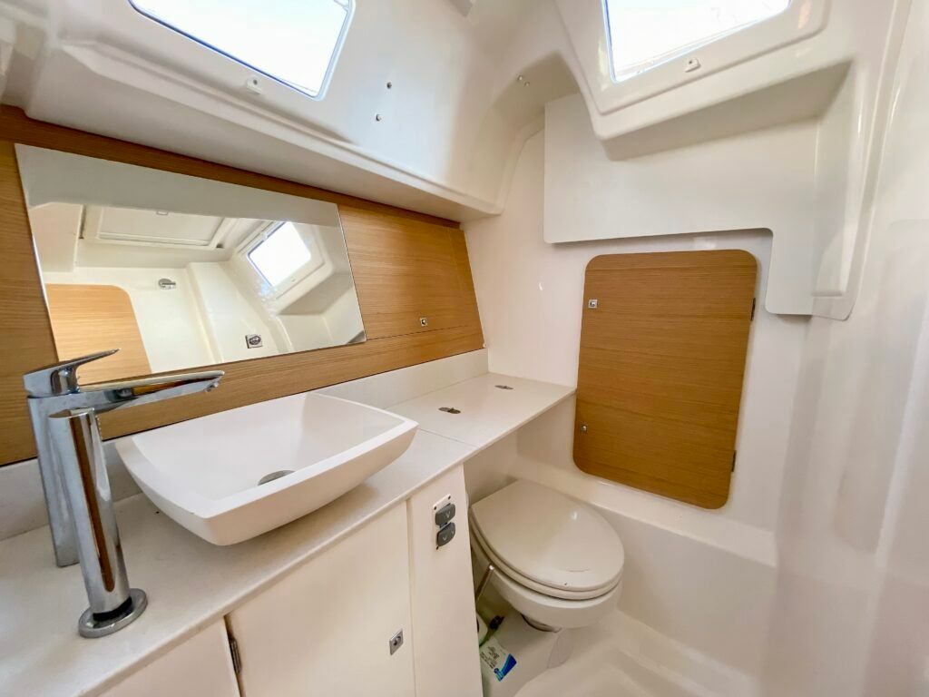 Dufour 360 | Romango