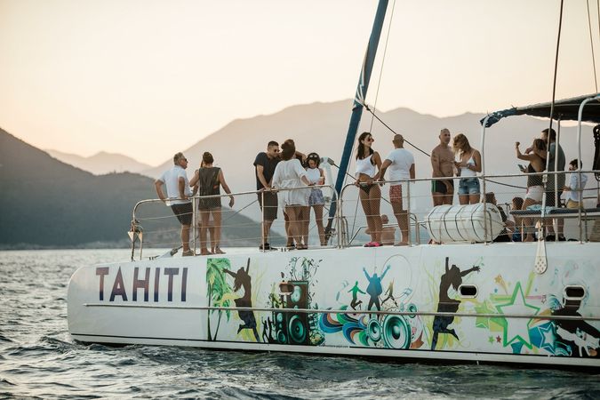 Fountaine Pajot 80 | Tahiti