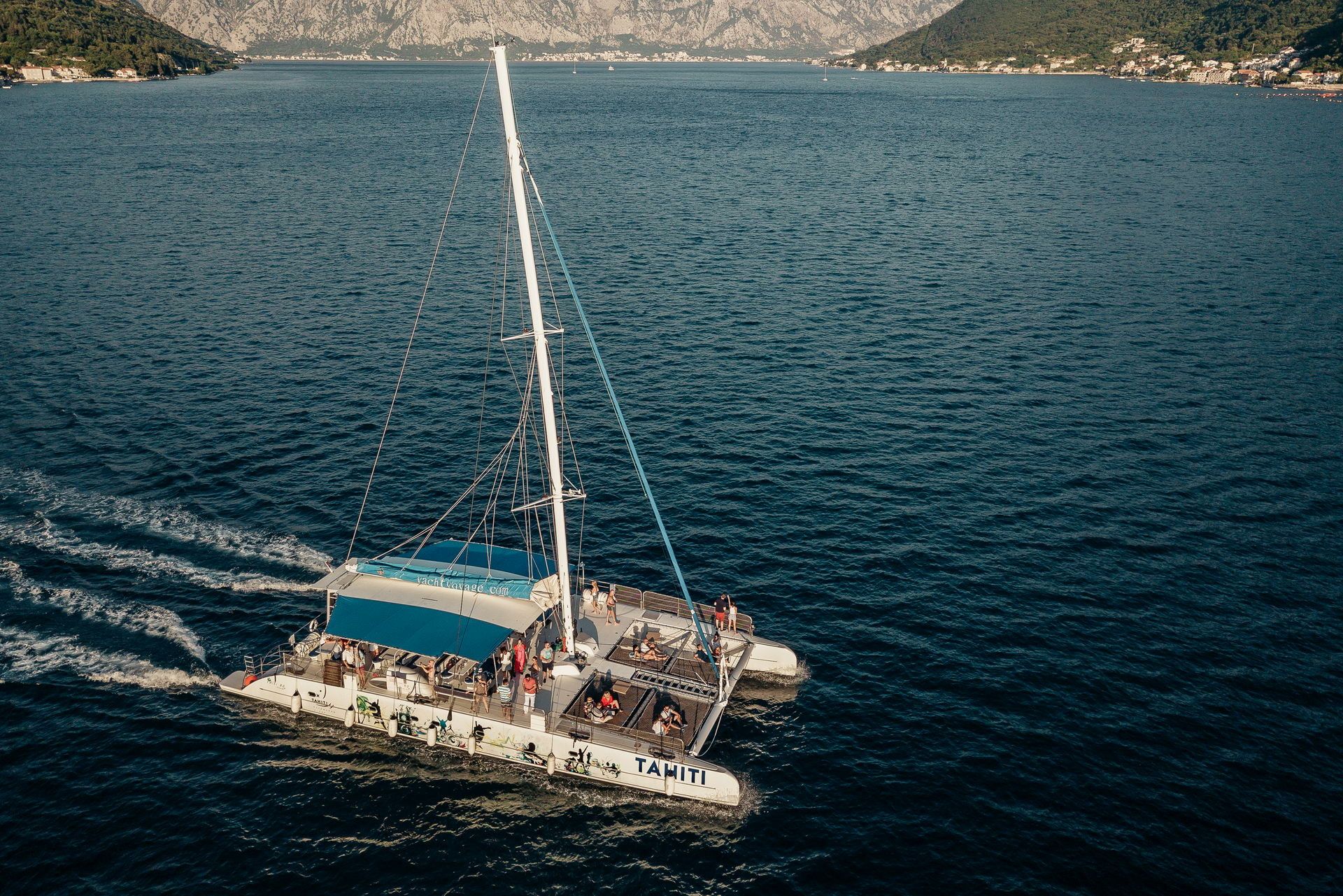 Fountaine Pajot 80 | Tahiti