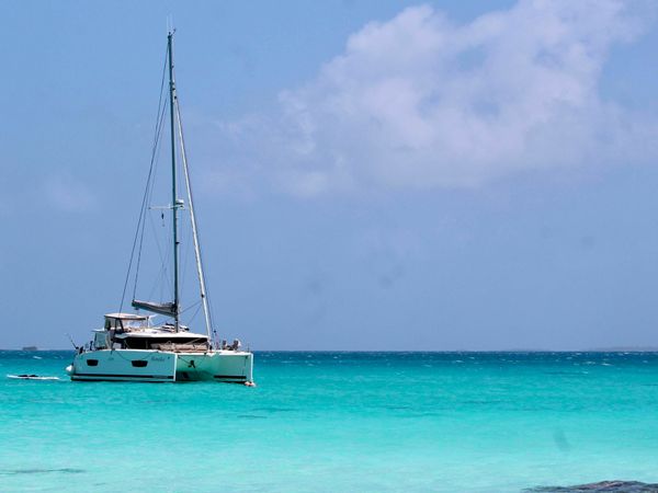 Fountaine Pajot Lucia 40 | Hamaka