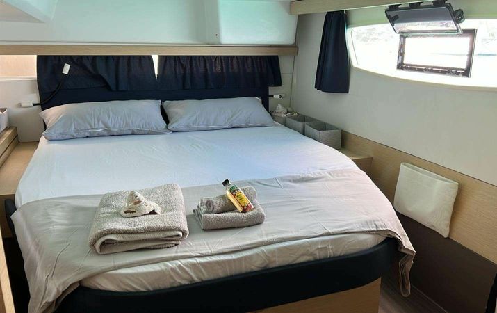 Fountaine Pajot Lucia 40 | Hamaka
