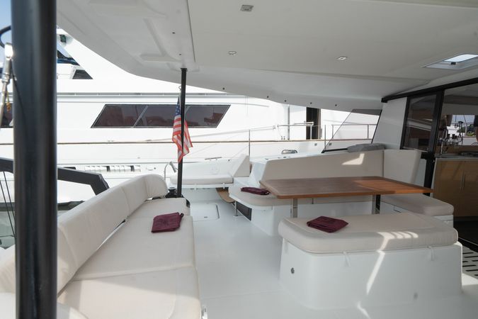 Fountaine Pajot New 41 | Carpe Diem