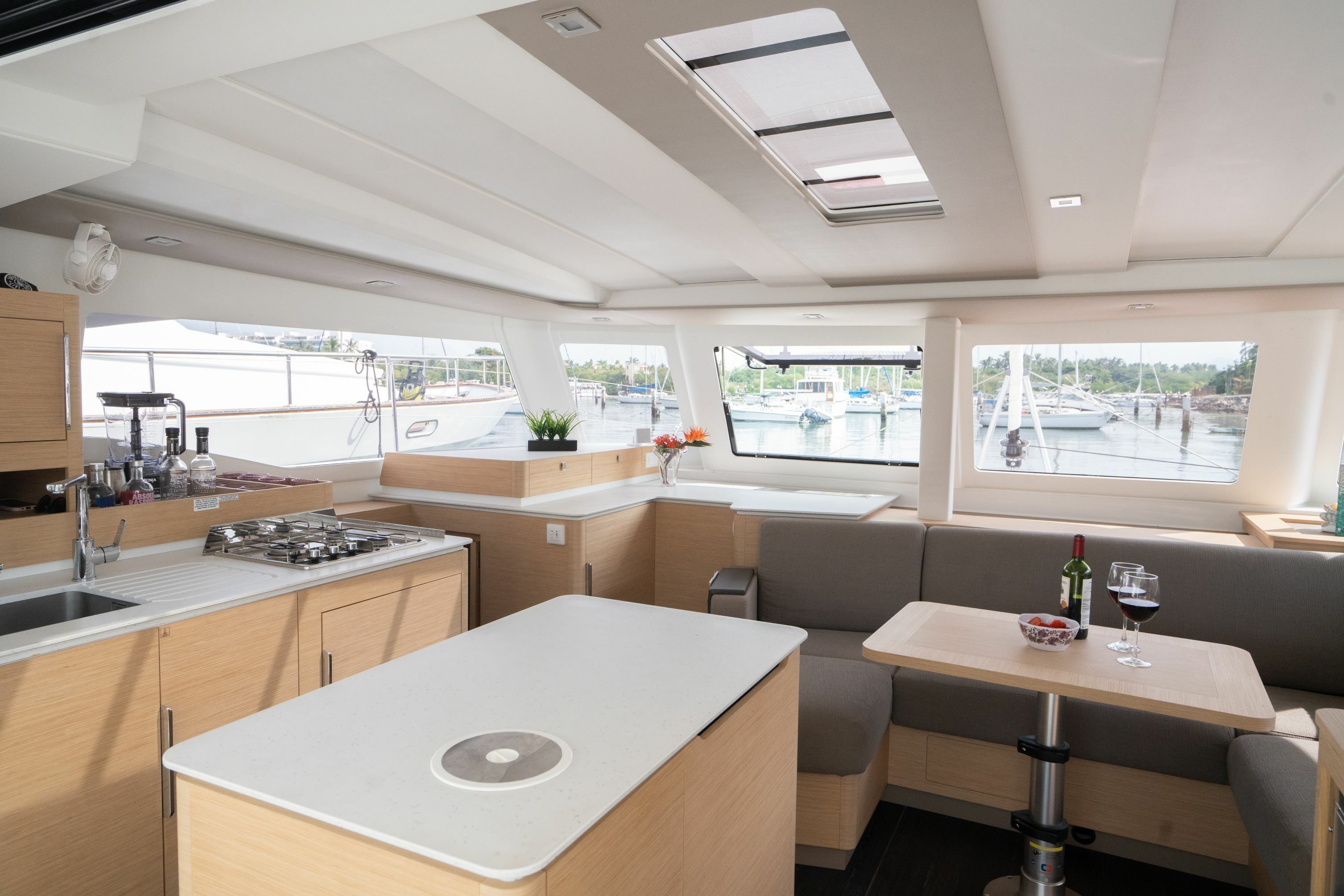 Fountaine Pajot New 41 | Carpe Diem