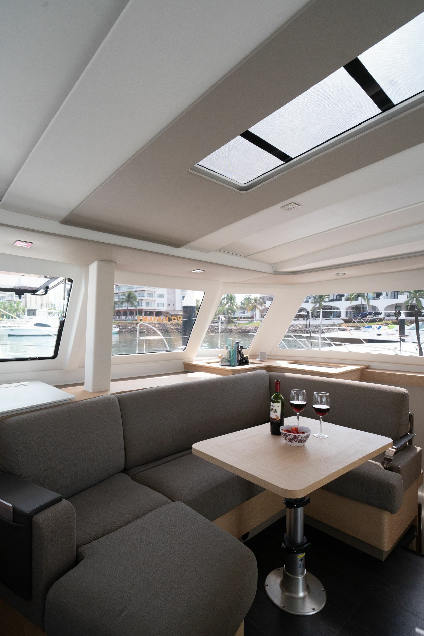 Fountaine Pajot New 41 | Carpe Diem