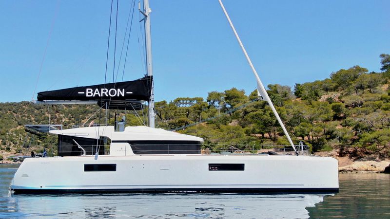 Lagoon 52 F | Baron