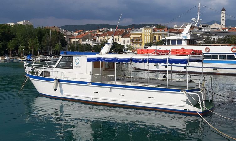 Custom Built 43 | Irma