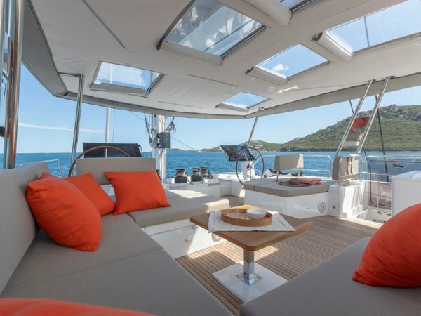 Fountaine Pajot Alegria 67 | Floramye