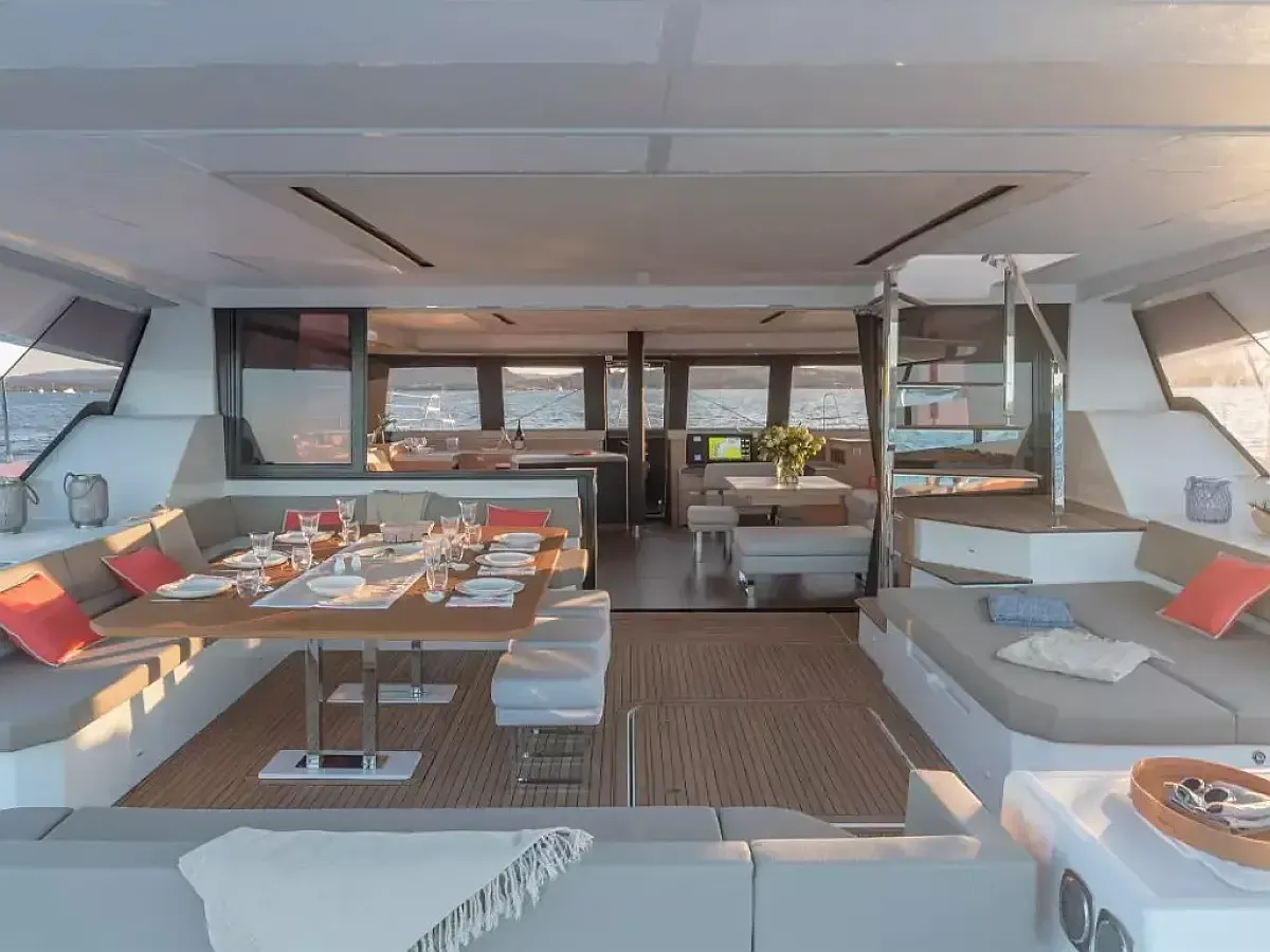 Fountaine Pajot Alegria 67 | Floramye