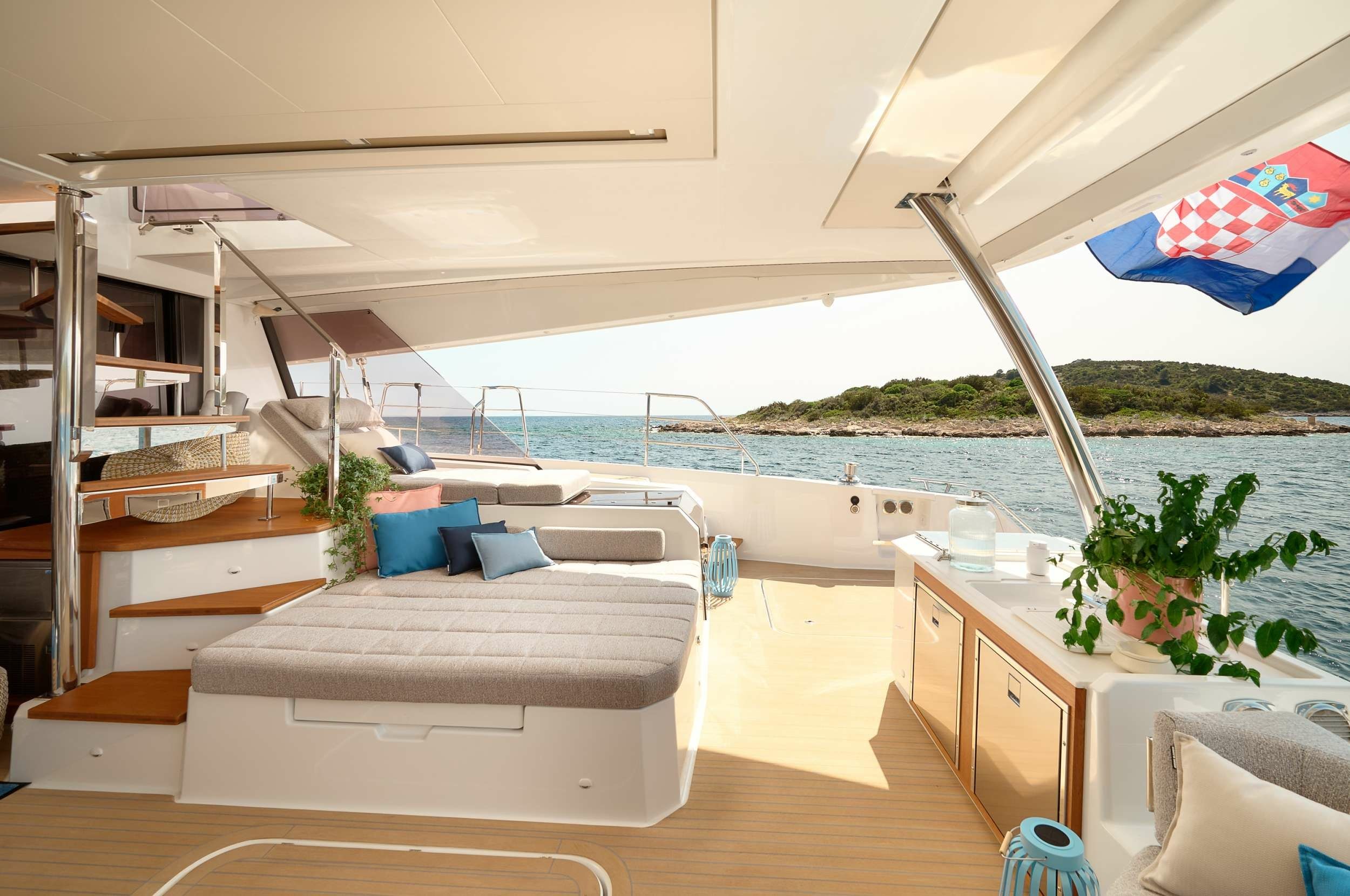 Fountaine Pajot Alegria 67 | Floramye
