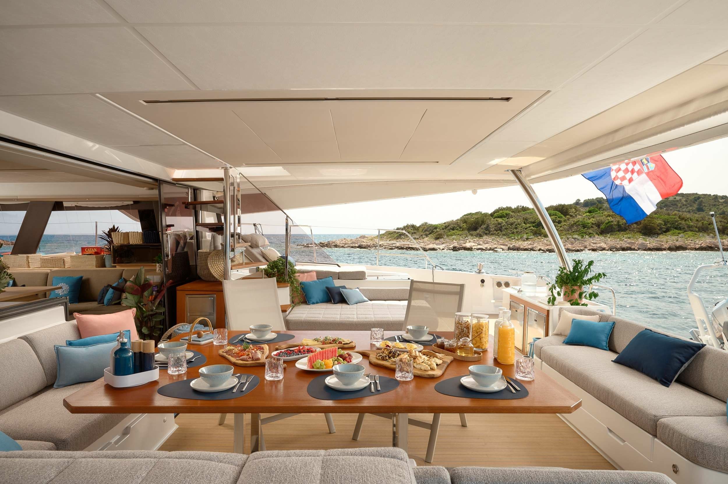 Fountaine Pajot Alegria 67 | Floramye