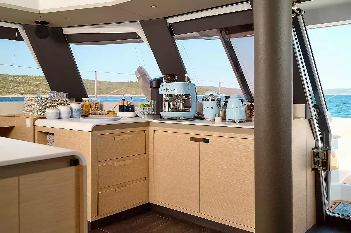 Fountaine Pajot Alegria 67 | Floramye
