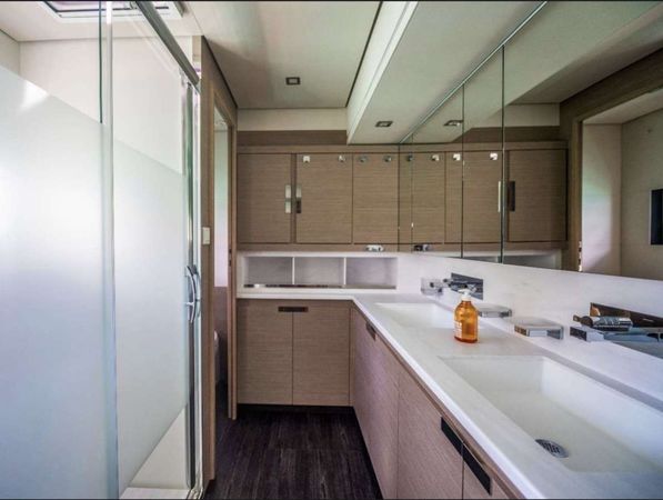 Fountaine Pajot Alegria 67 | Adeona