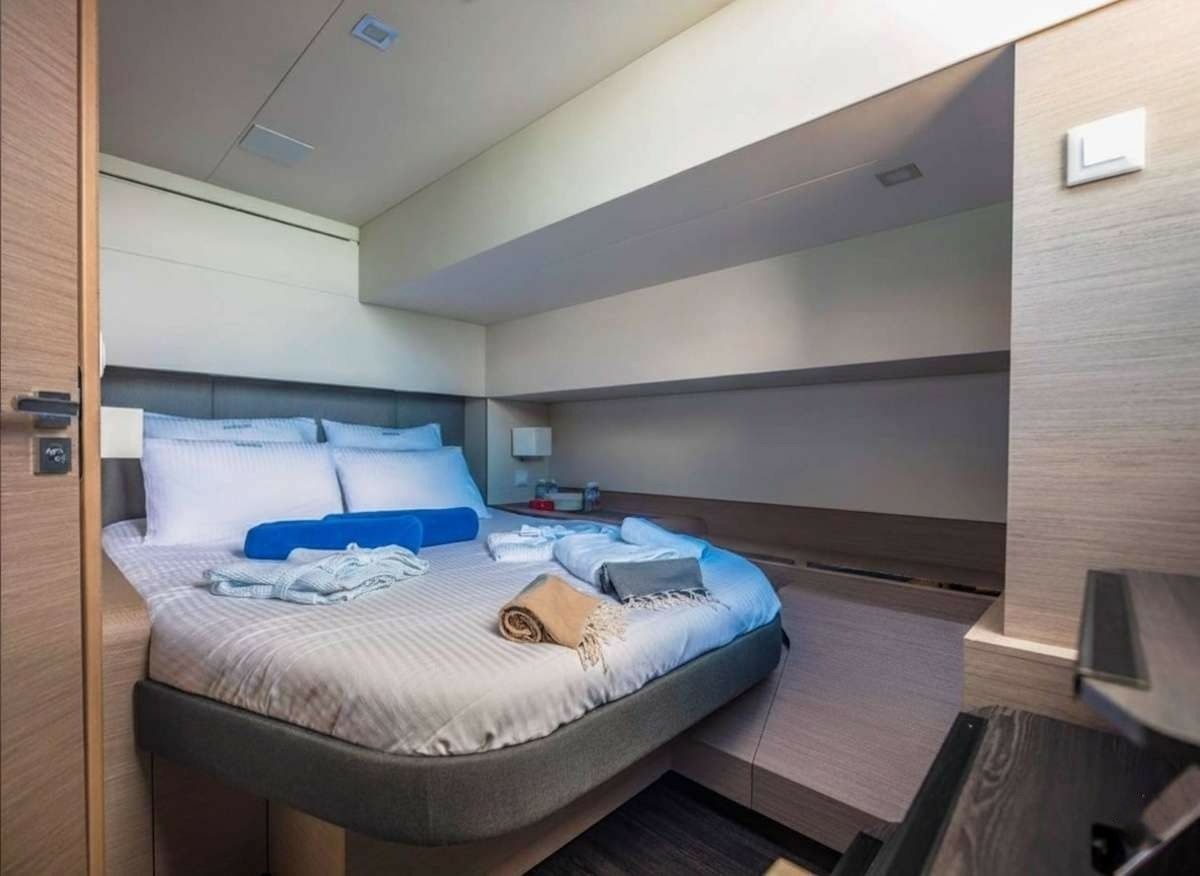 Fountaine Pajot Alegria 67 | Adeona