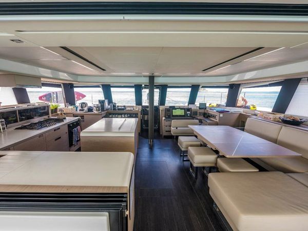 Fountaine Pajot Alegria 67 | Adeona