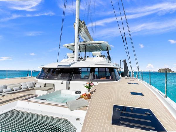 Fountaine Pajot Alegria 67 | Adeona