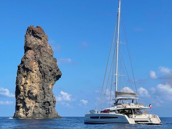 Fountaine Pajot Alegria 67 | Adeona