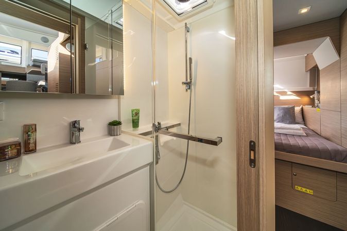 Lagoon 38 | Alma Breeze