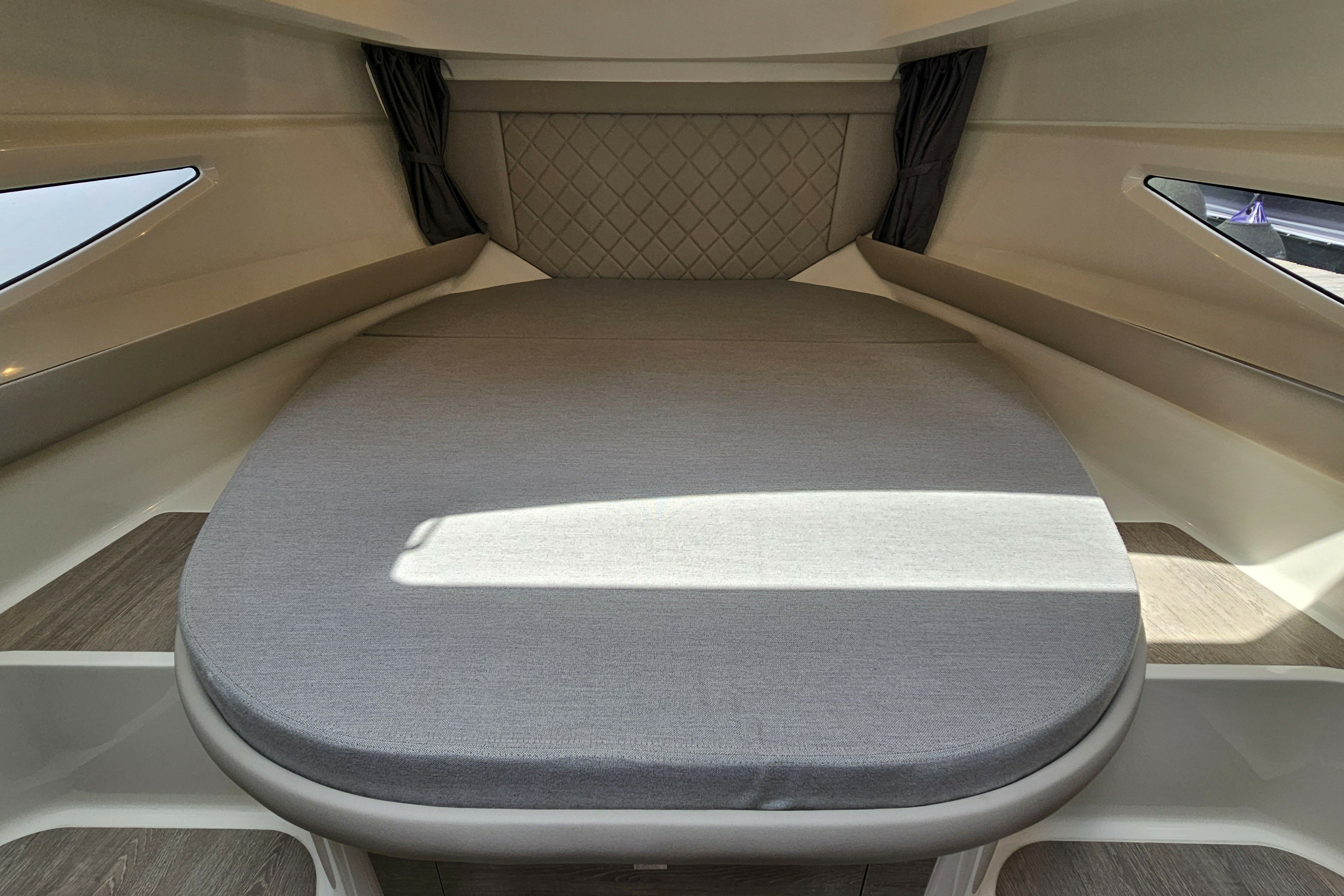 Quicksilver 905 | Hippie