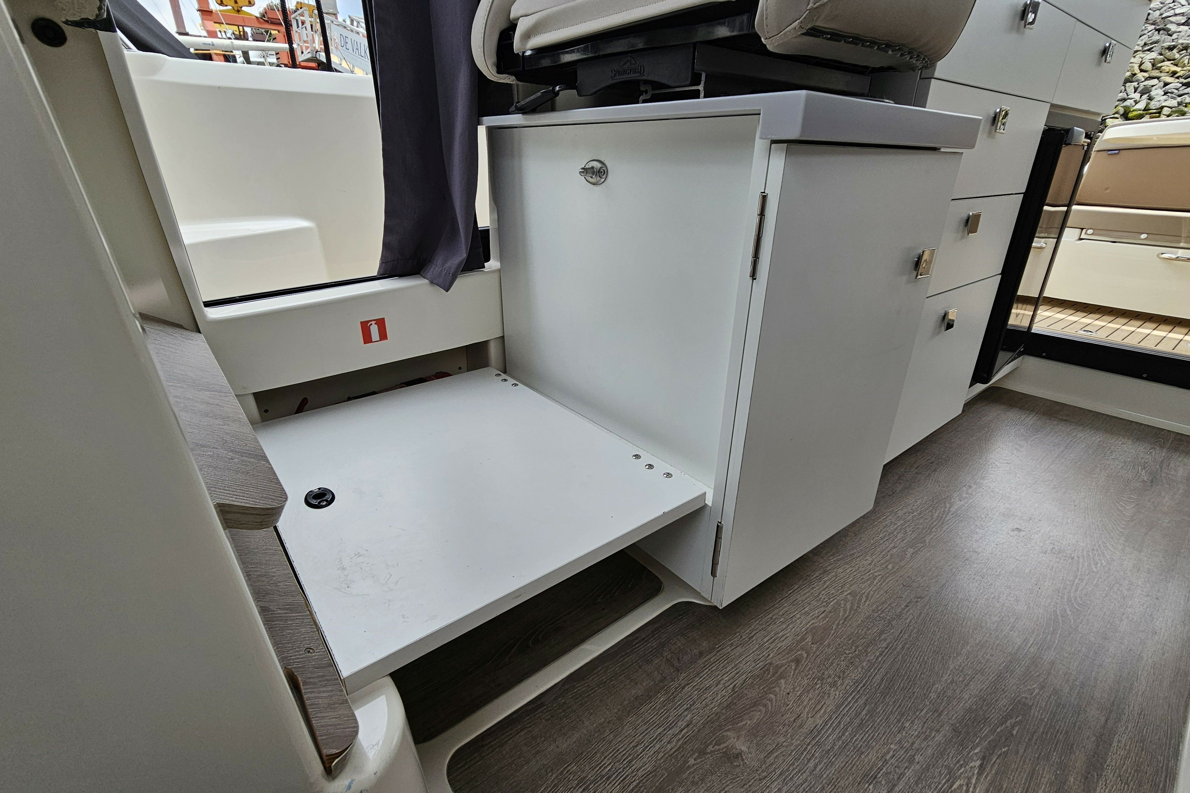 Quicksilver 905 | Hippie