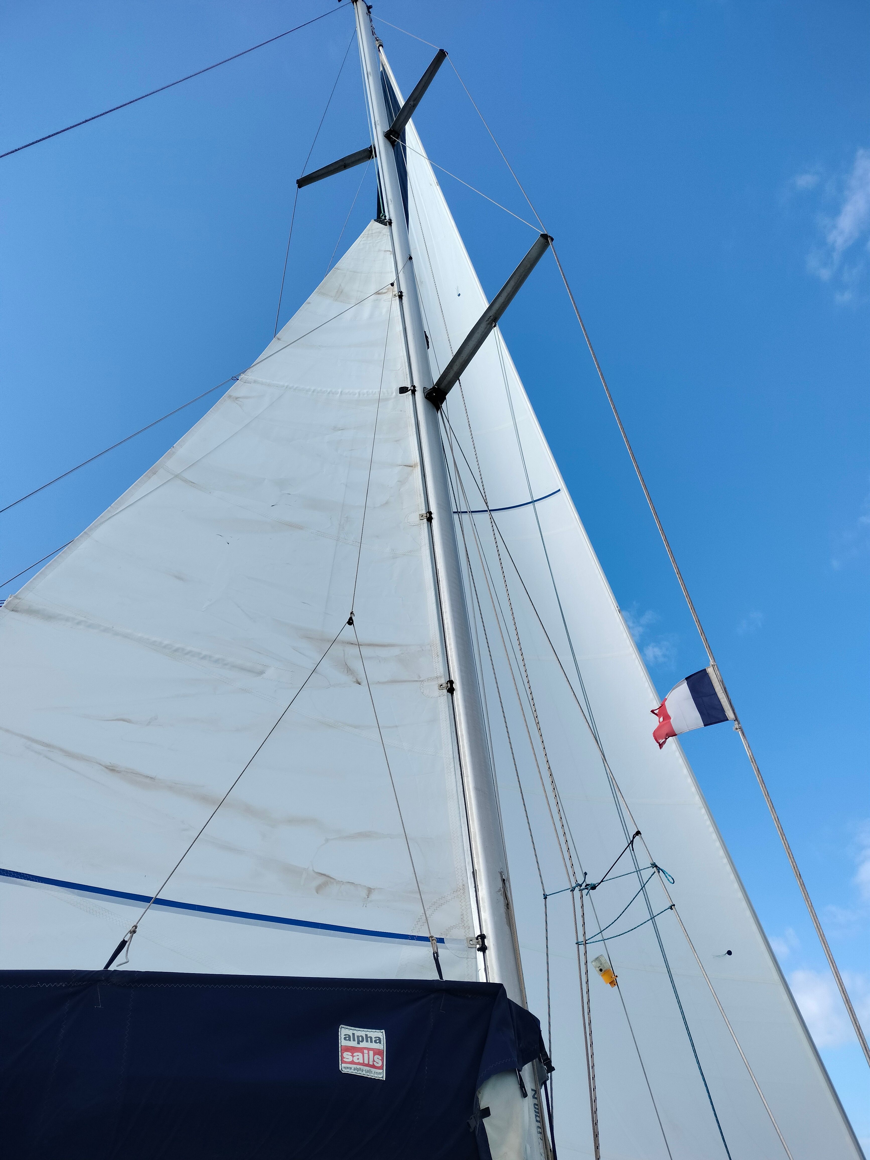 Beneteau Oceanis 430 | La Pomme Bleue