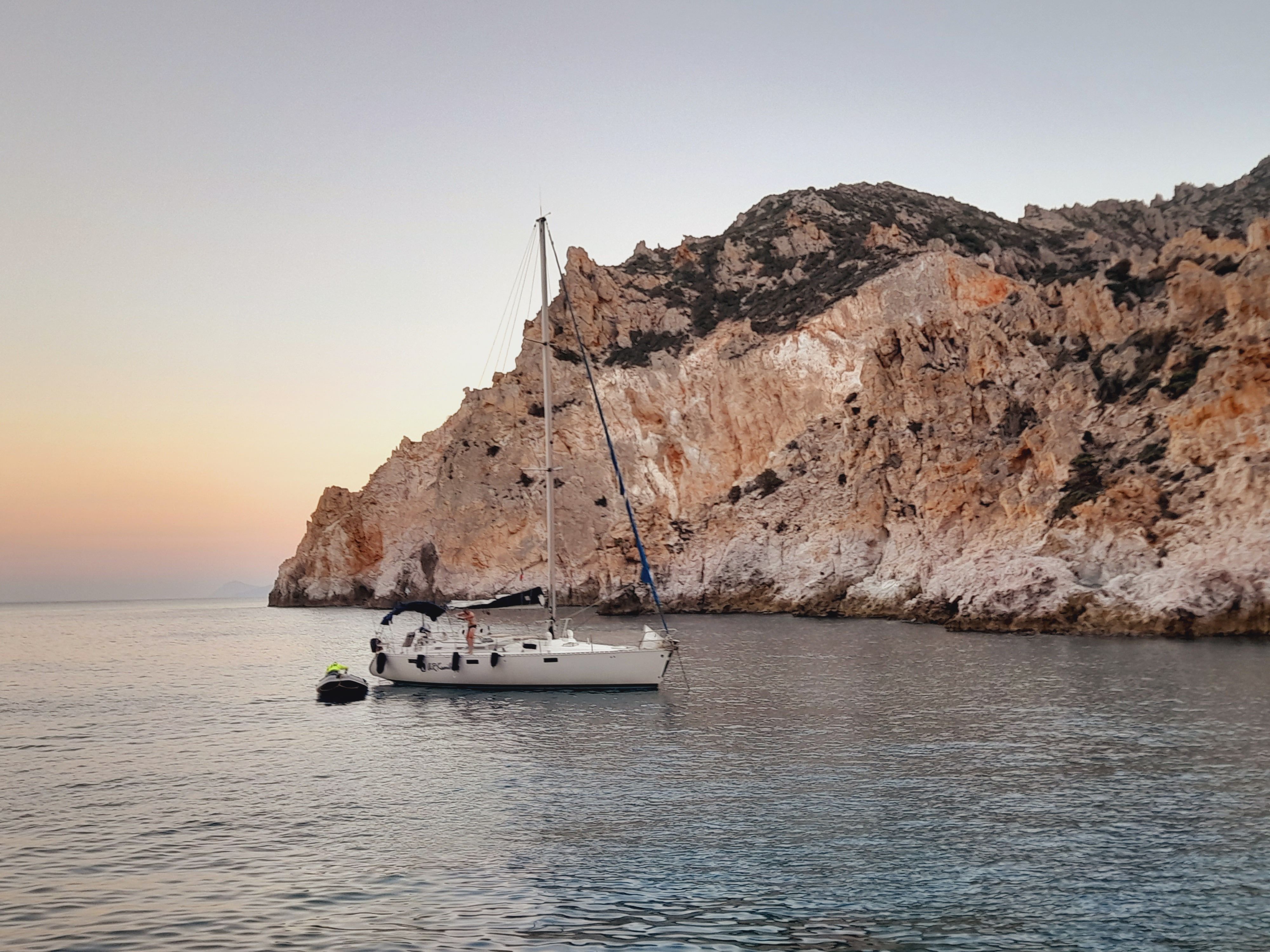 Beneteau Oceanis 430 | La Pomme Bleue