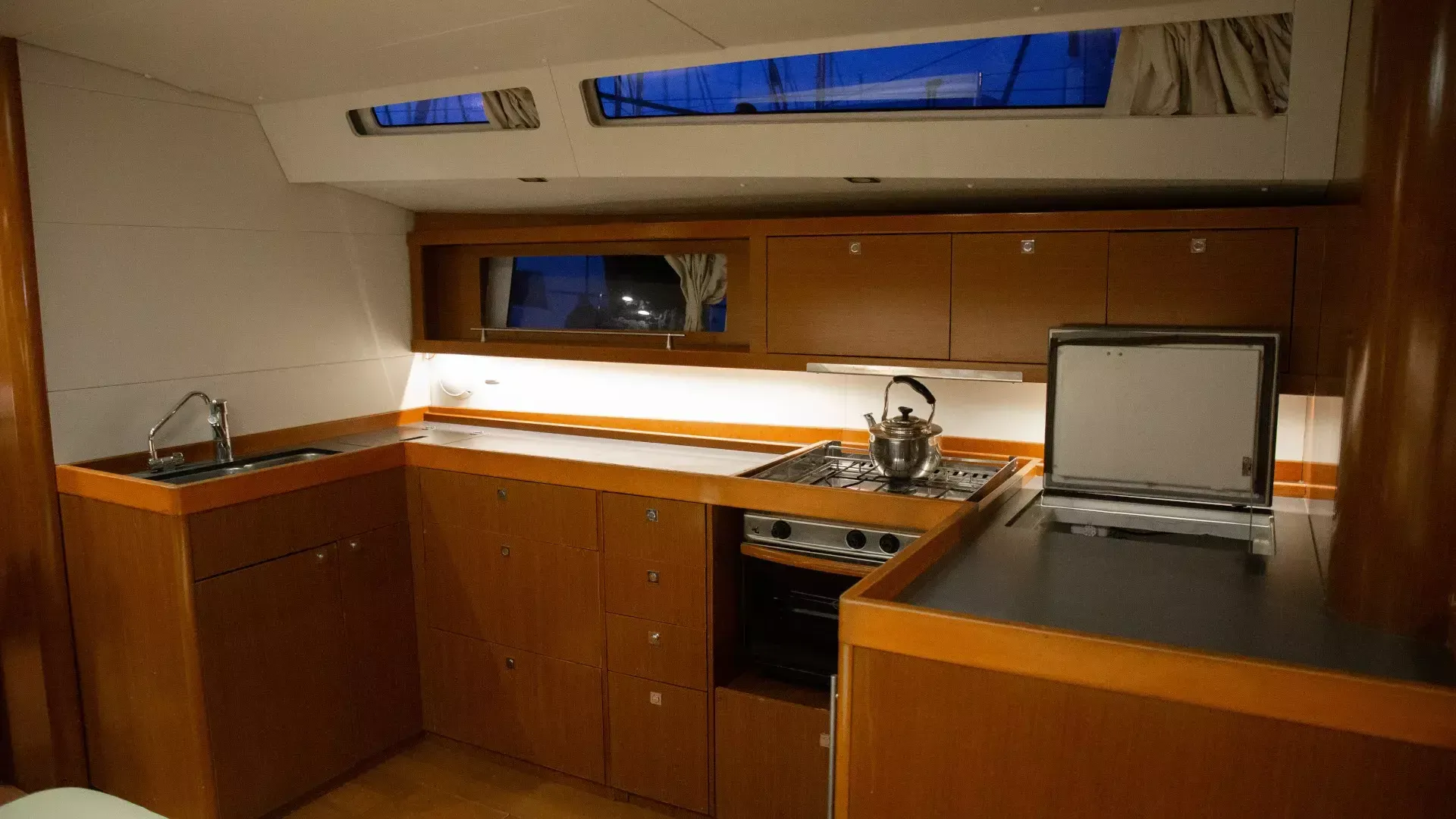 Beneteau Oceanis 48 | Aeolis