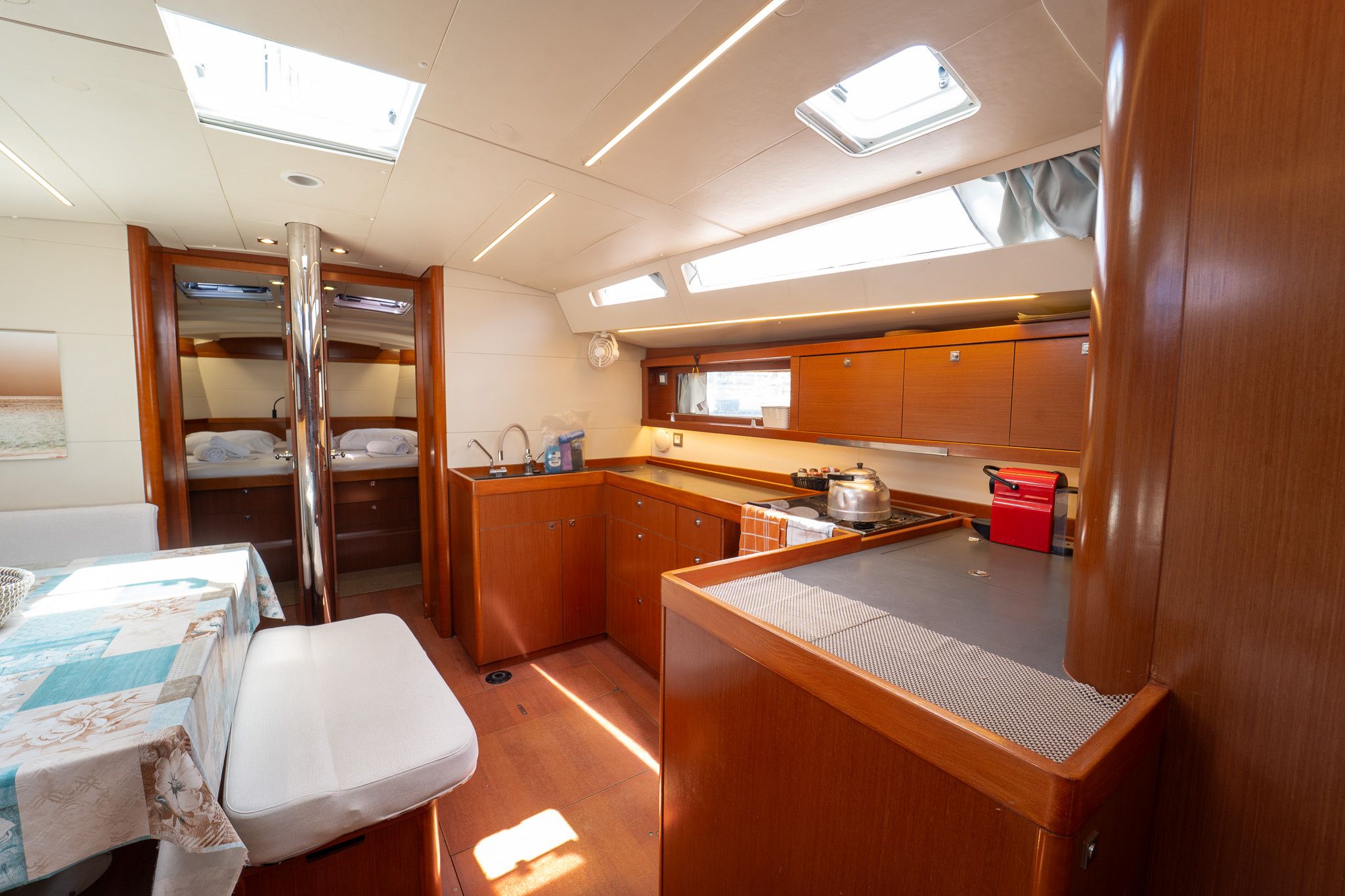 Beneteau Oceanis 48 | Aeolis