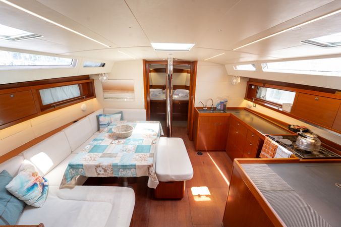 Beneteau Oceanis 48 | Aeolis