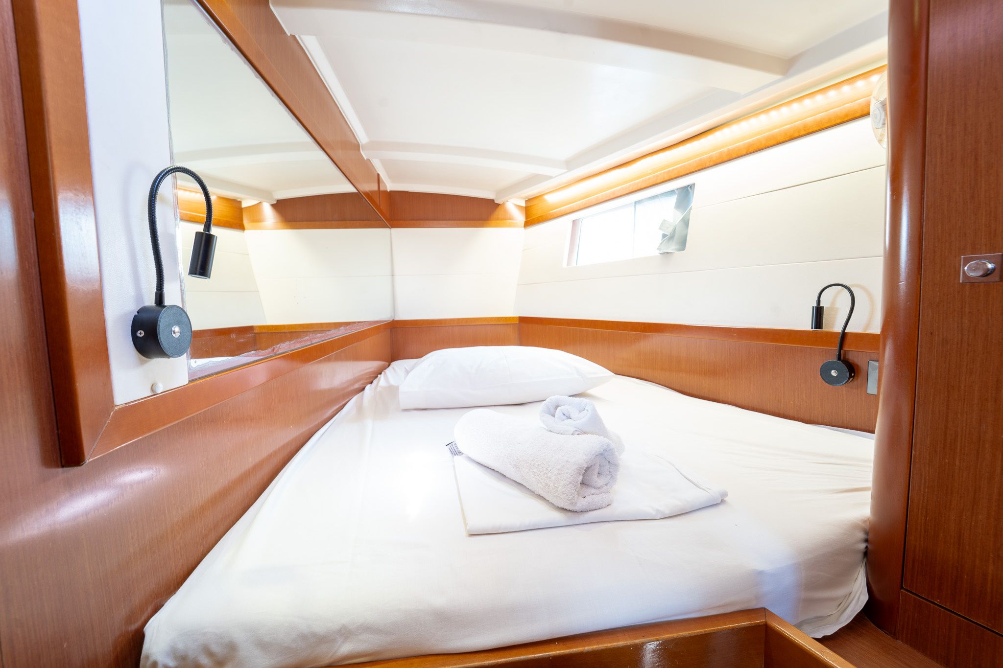 Beneteau Oceanis 48 | Aeolis
