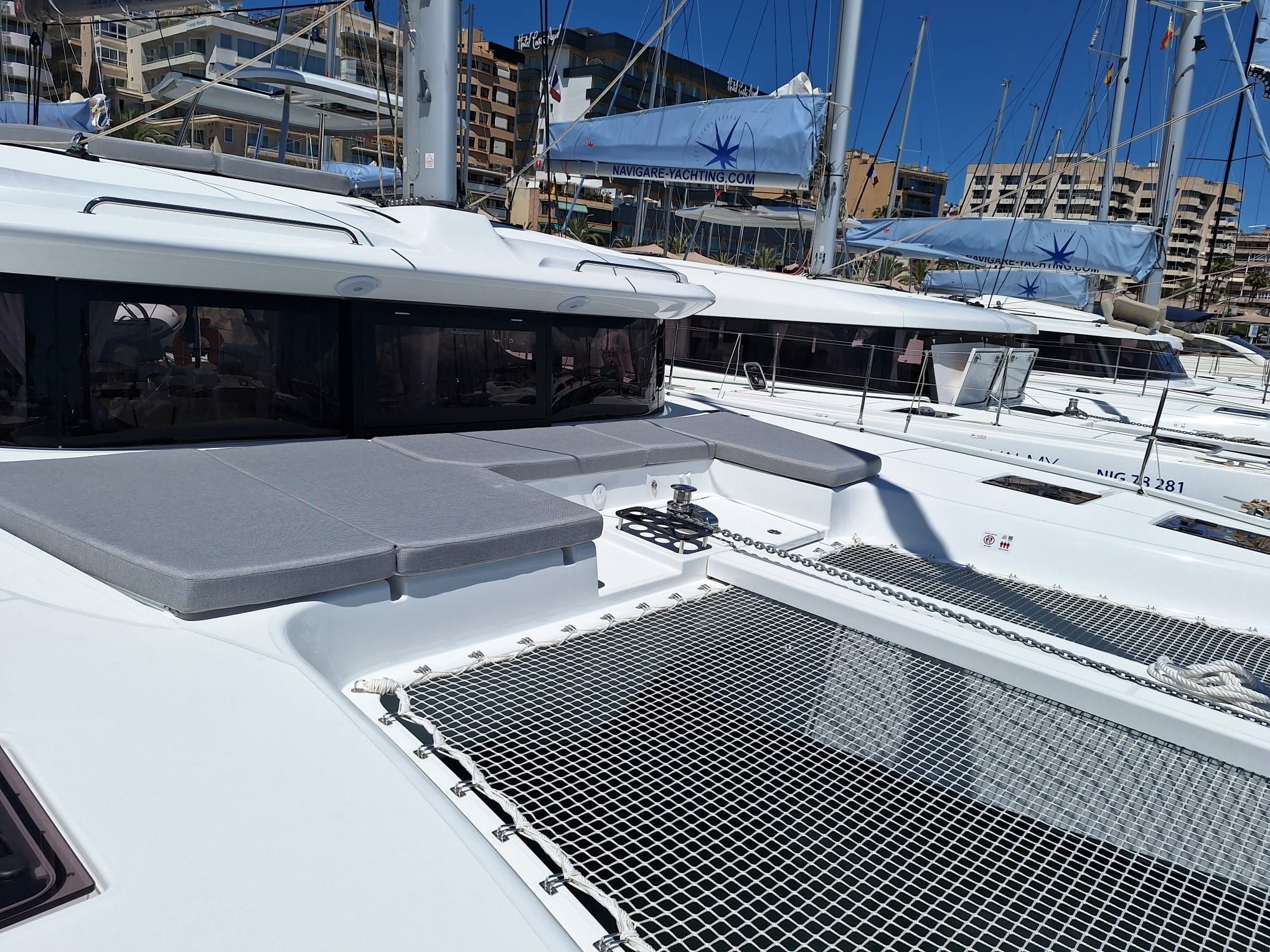 Lagoon 43 | Alba J