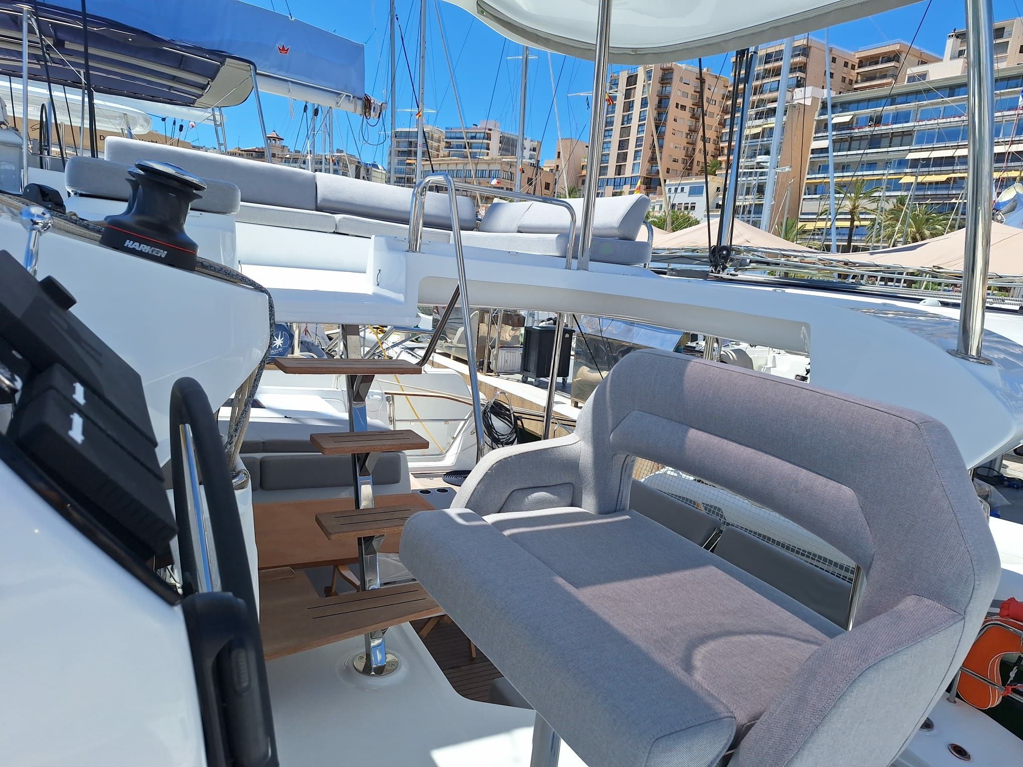 Lagoon 43 | Alba J