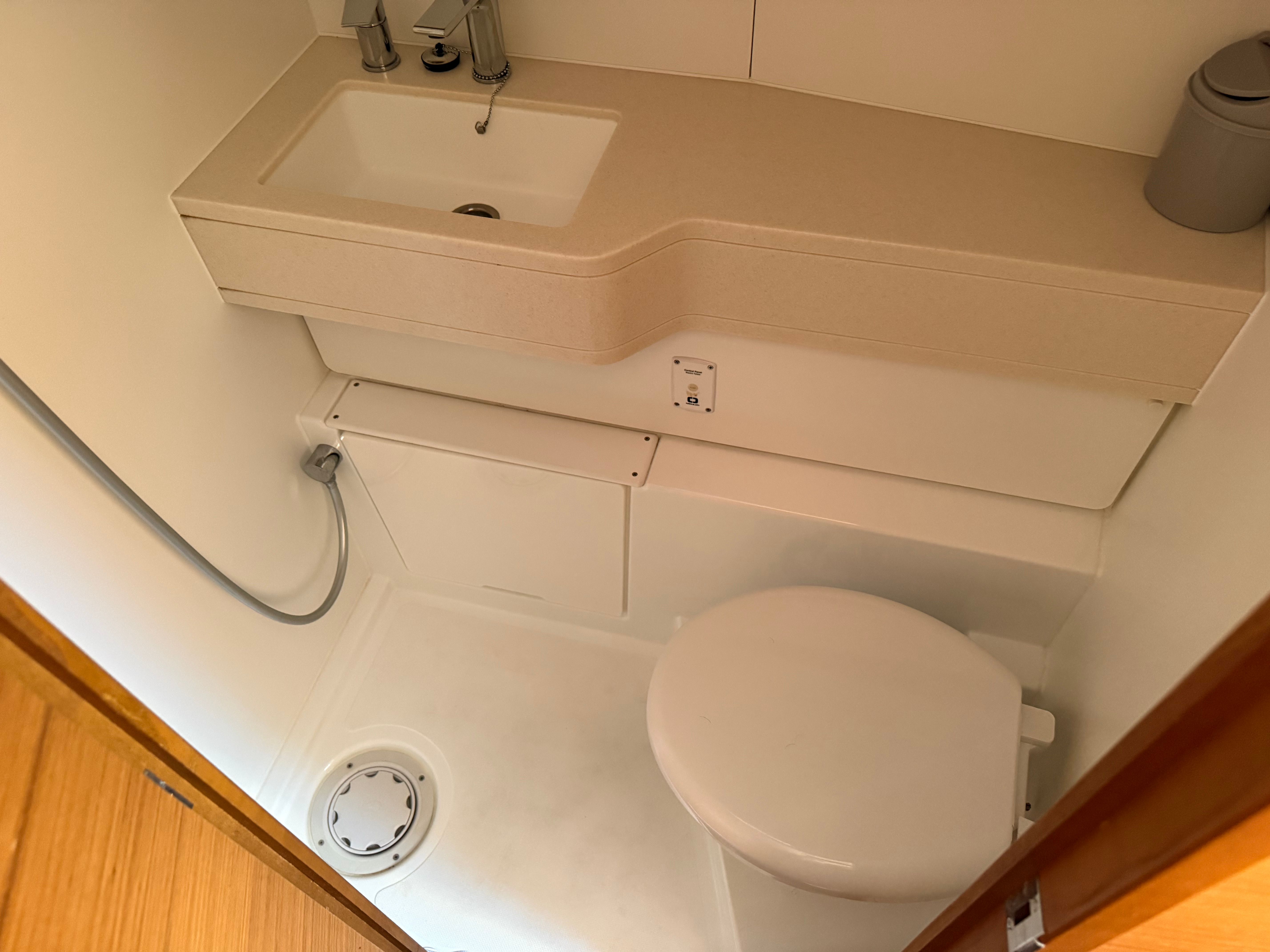 Dufour 44 | Diomede