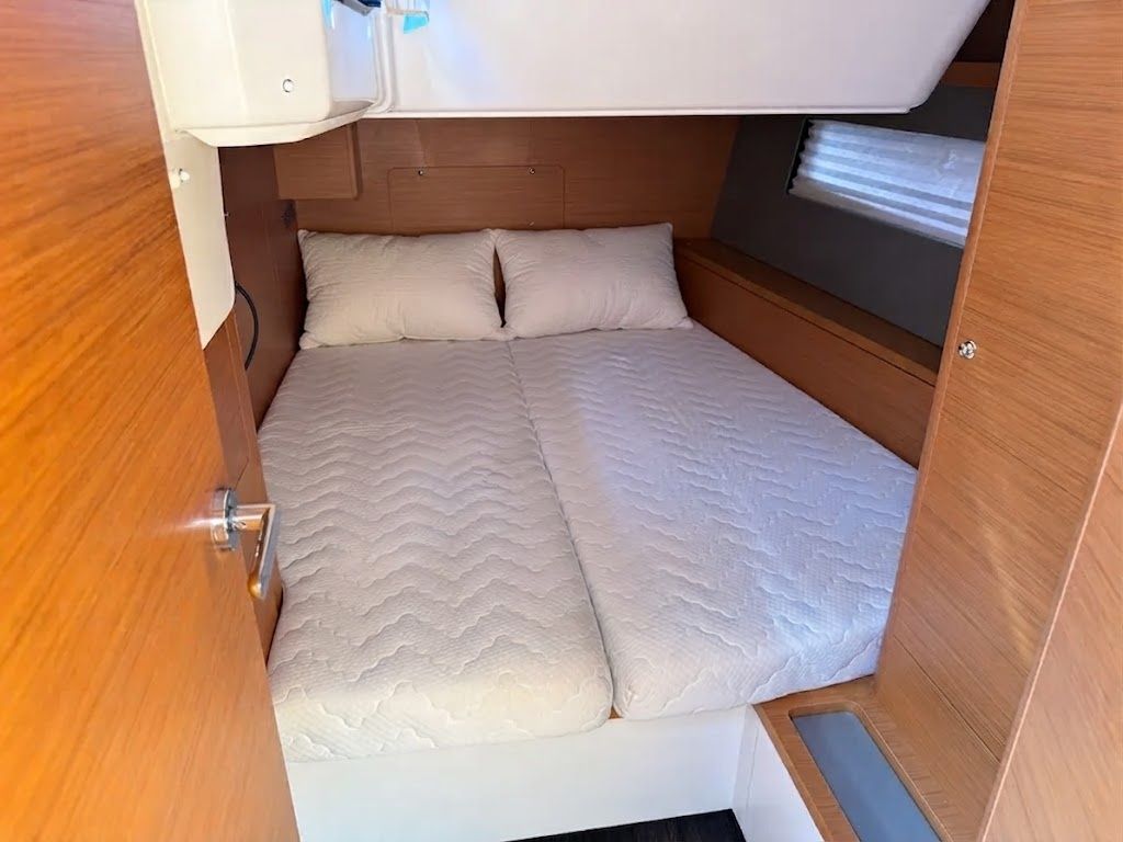 Dufour 44 | Diomede