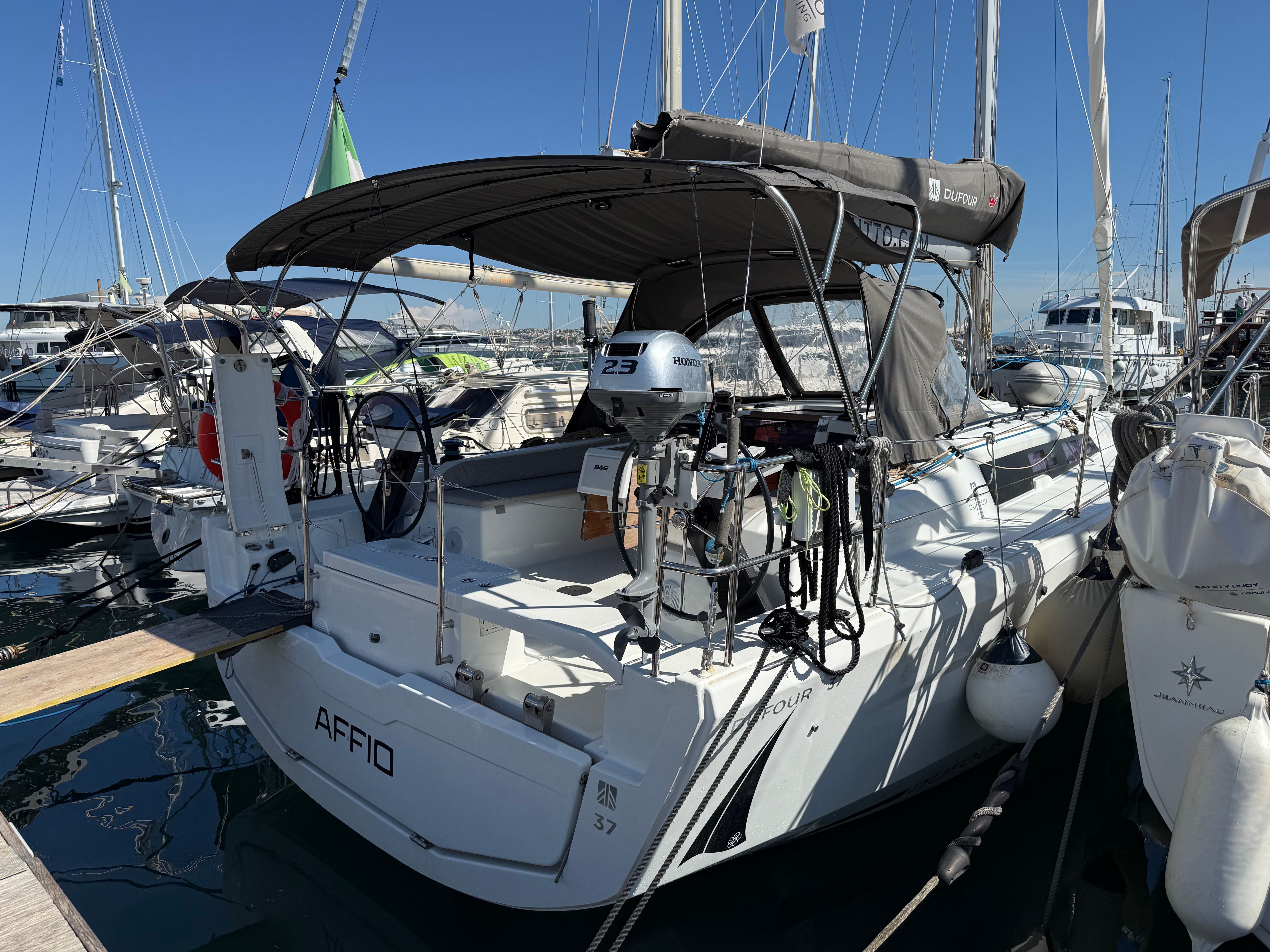 Dufour 37 | Affio