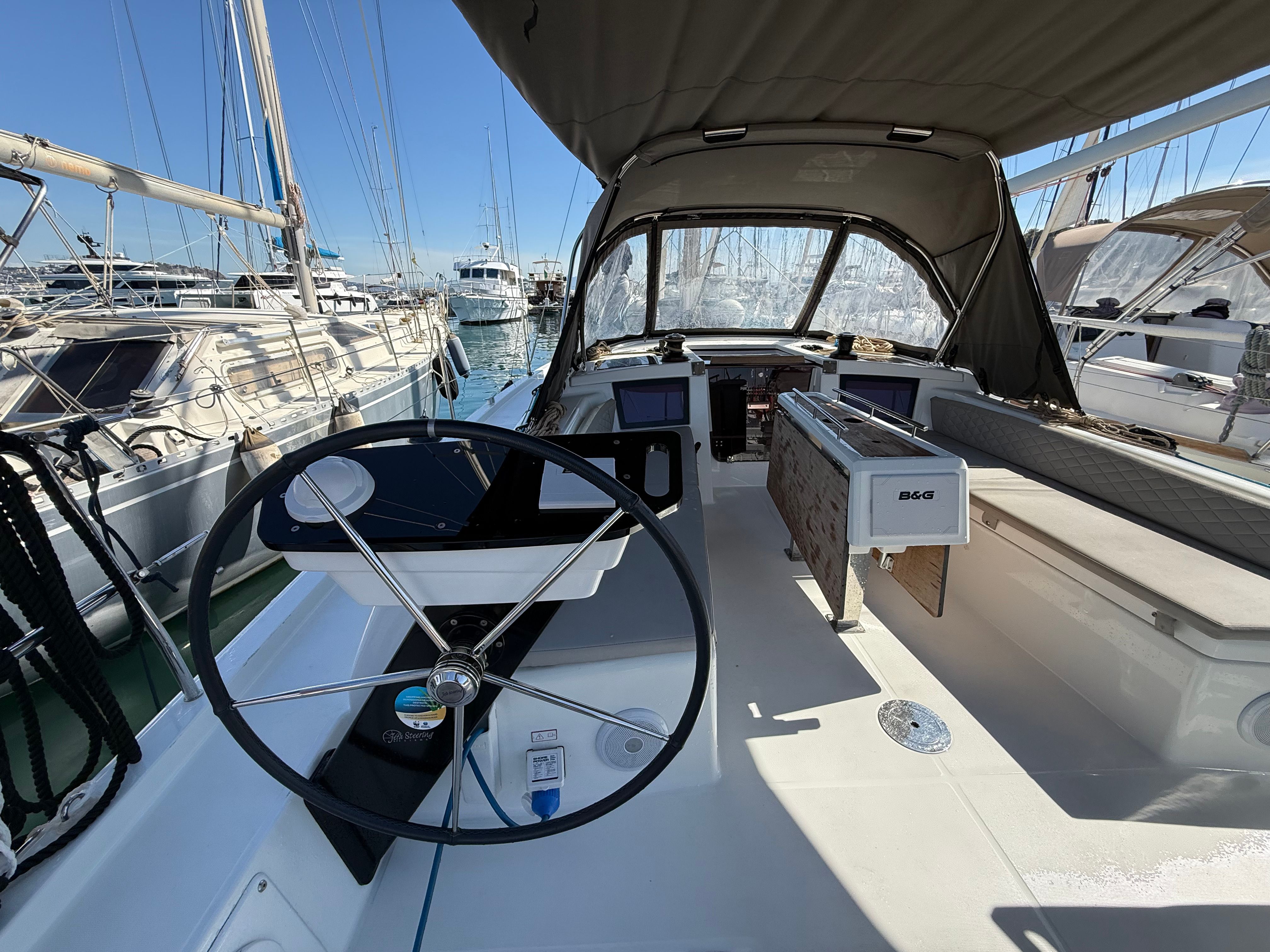Dufour 37 | Affio