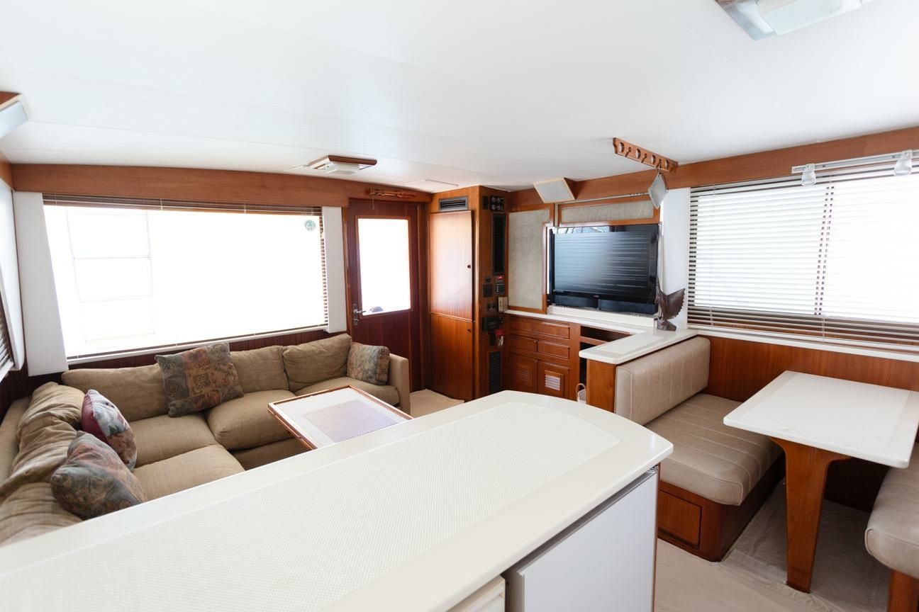 Hatteras Convertible 50 | Esmeralda