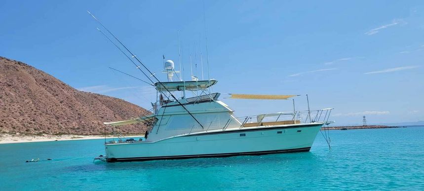 Hatteras Convertible 50 | Esmeralda