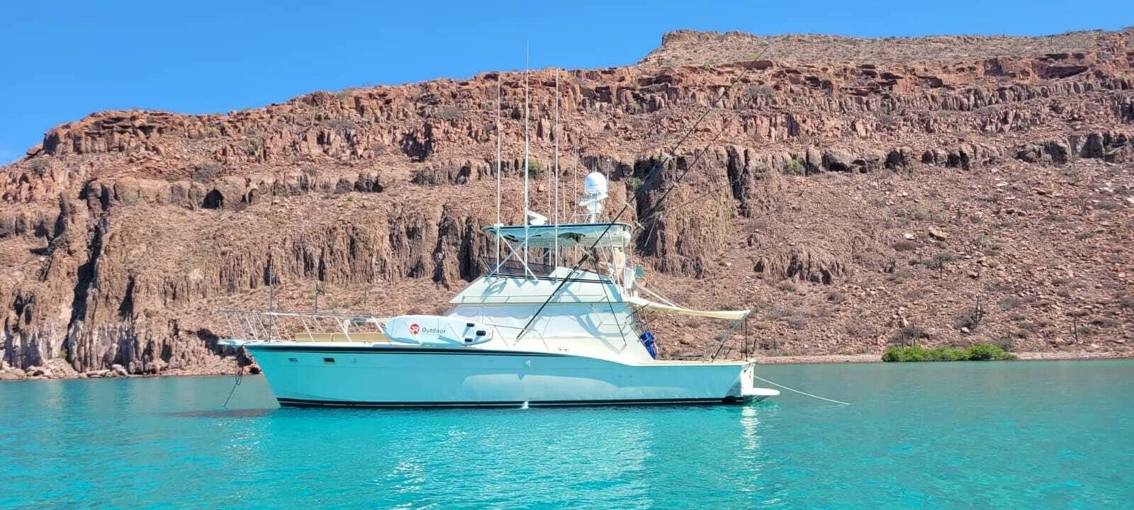 Hatteras Convertible 50 | Esmeralda