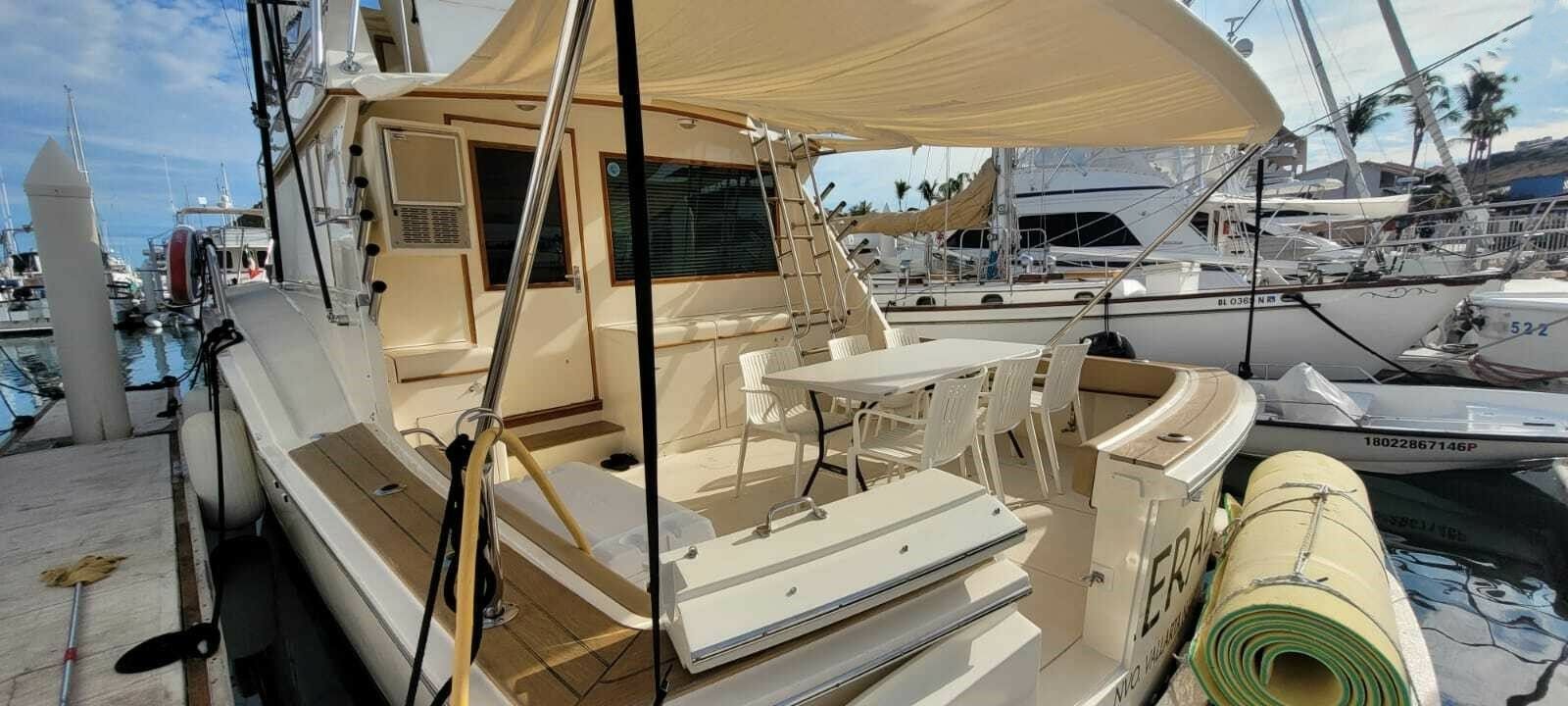 Hatteras Convertible 50 | Esmeralda