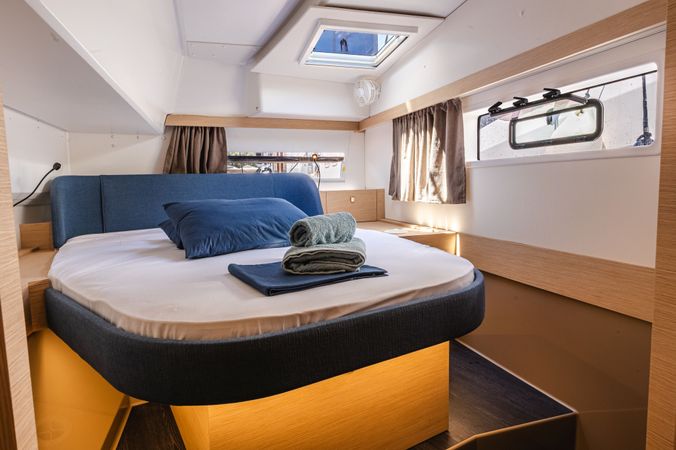 Fountaine Pajot New 41 | Montague