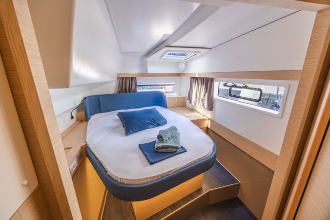 Fountaine Pajot New 41 | Montague