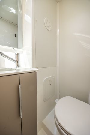 Fountaine Pajot New 41 | Montague