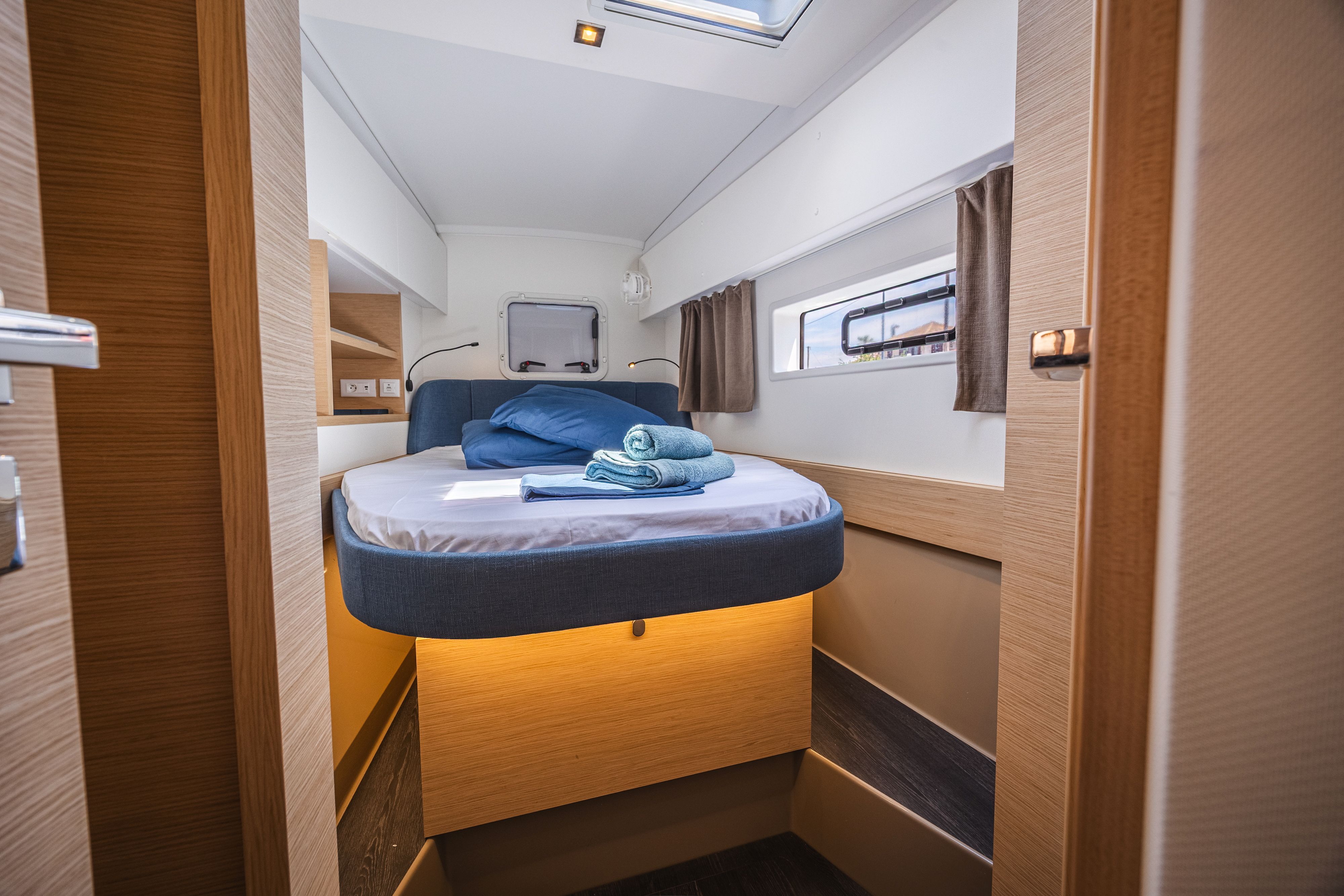 Fountaine Pajot New 41 | Montague