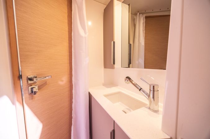 Fountaine Pajot New 41 | Montague