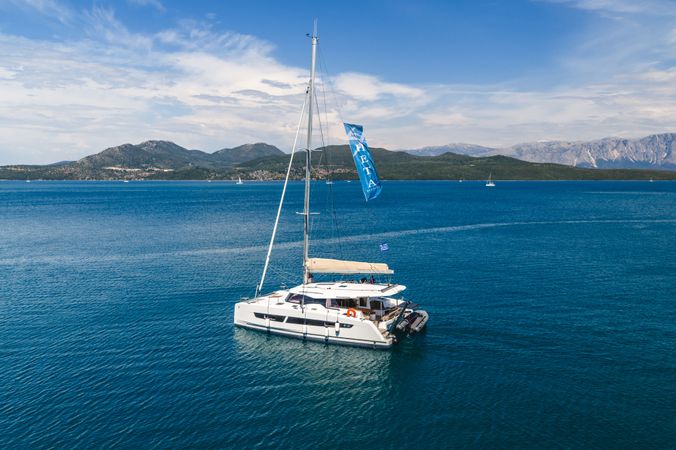 Fountaine Pajot New 41 | Montague