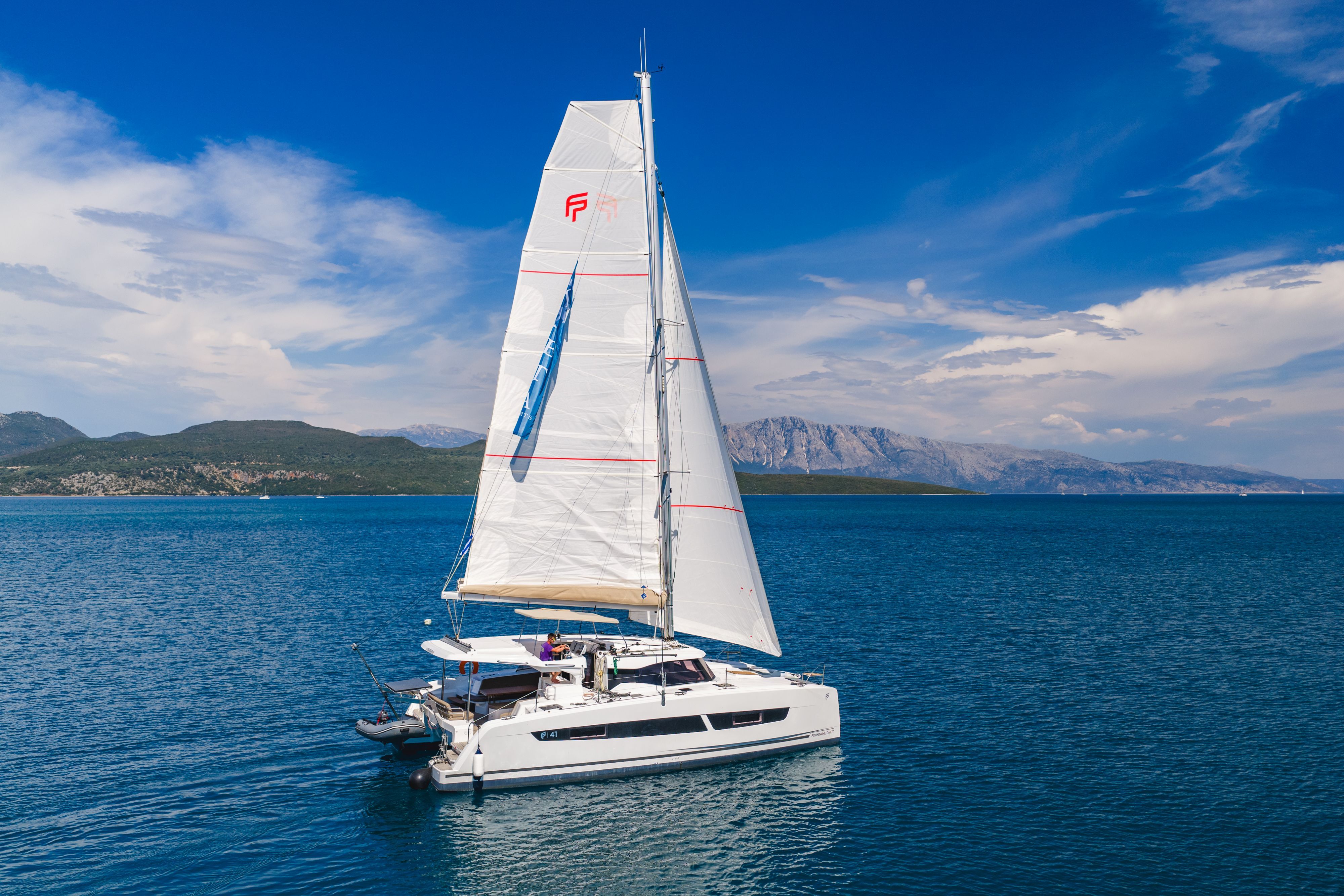 Fountaine Pajot New 41 | Montague
