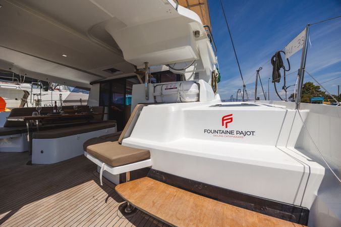 Fountaine Pajot New 41 | Montague