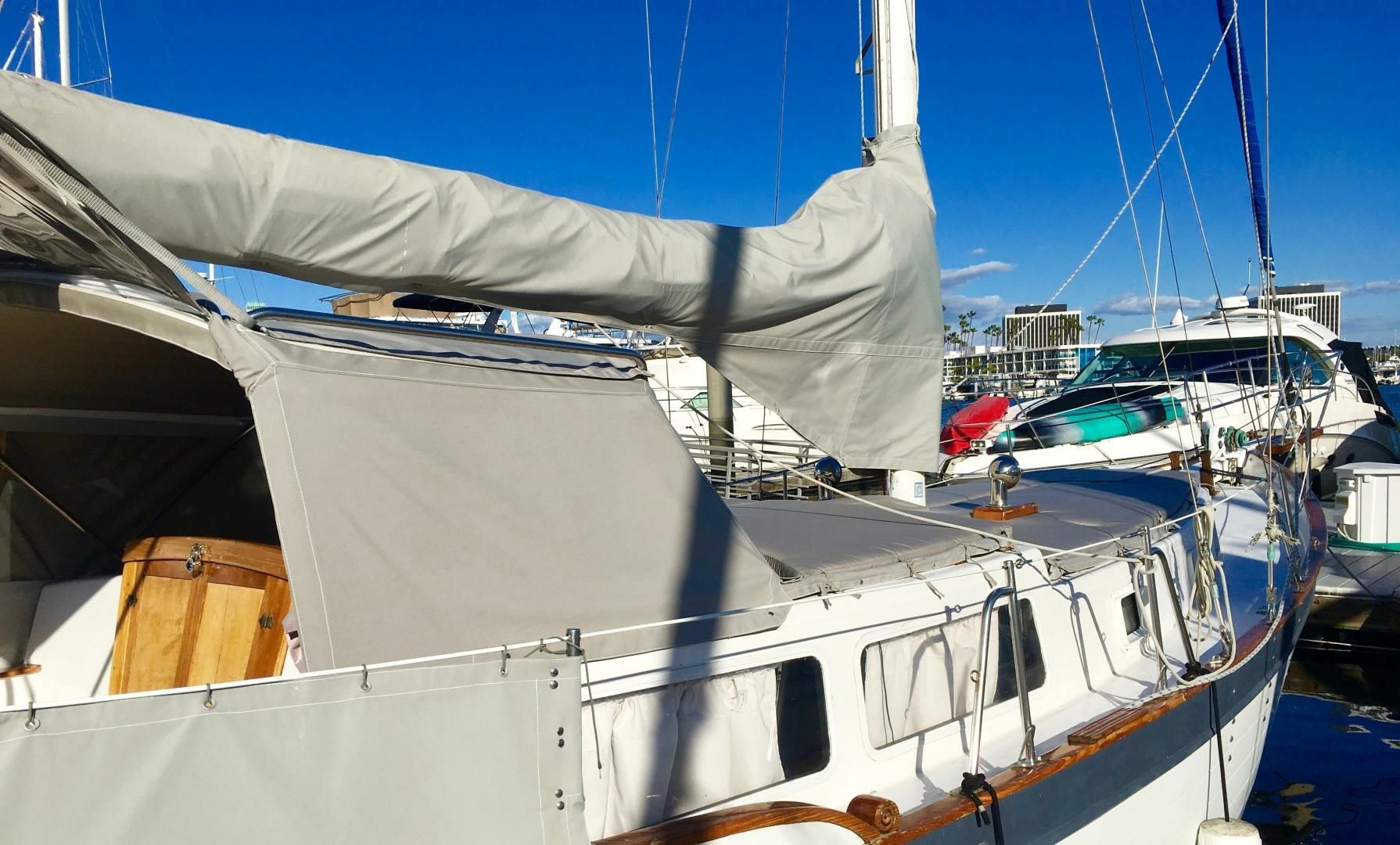 Downeast 38 | Olympia